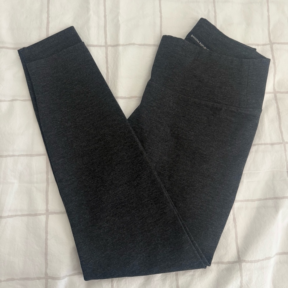 Banana Republic Compression Legging Dark Grey Size M